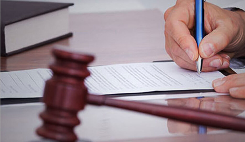 مجازات جعل عنوان دکتر